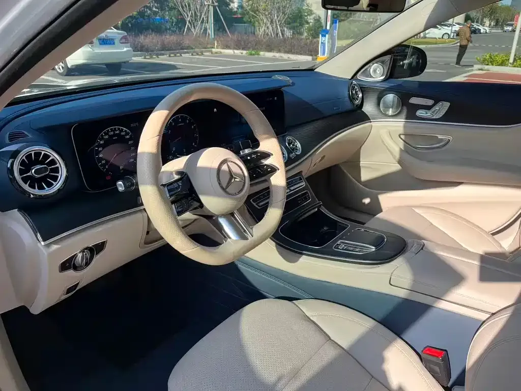 Mercedes-Benz E-Class 2021 из CN, фото 7
