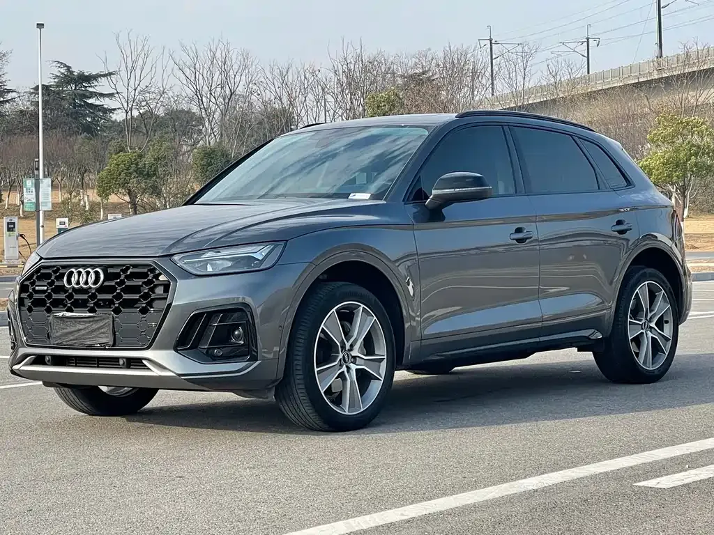Audi Q5L 2021 из CN, фото 1