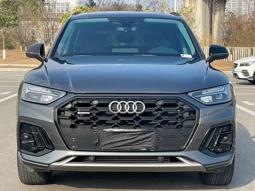 Audi Q5L 2021 из CN, фото 8
