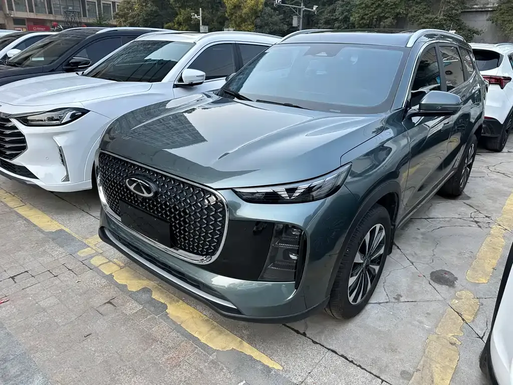 Chery Tiggo 8 PLUS — фото 1