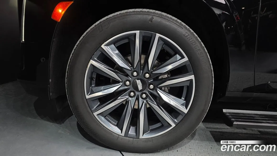 Cadillac Escalade 2022 из KR, фото 5