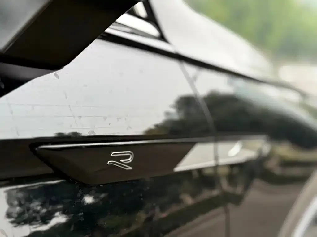 Volkswagen Tiguan L 2023 из CN, фото 2