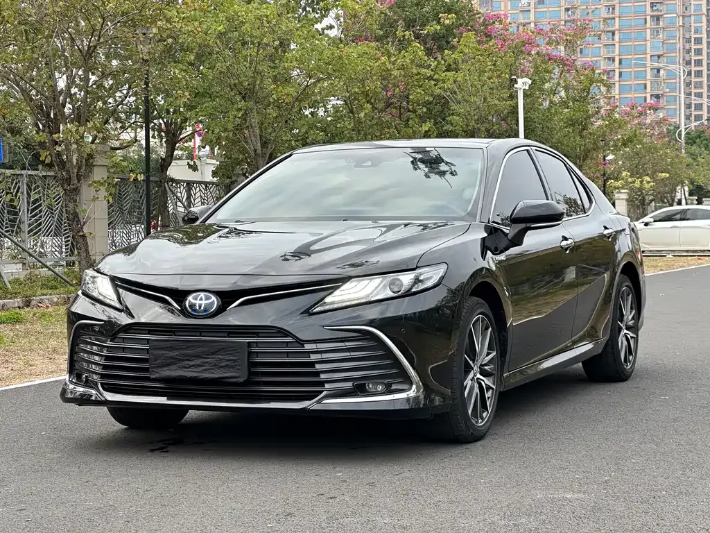 Toyota Camry 2022 из CN, фото 1
