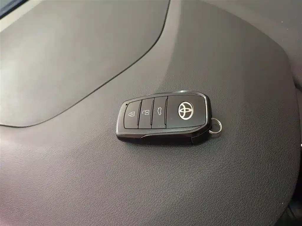 Toyota Levin — фото 10