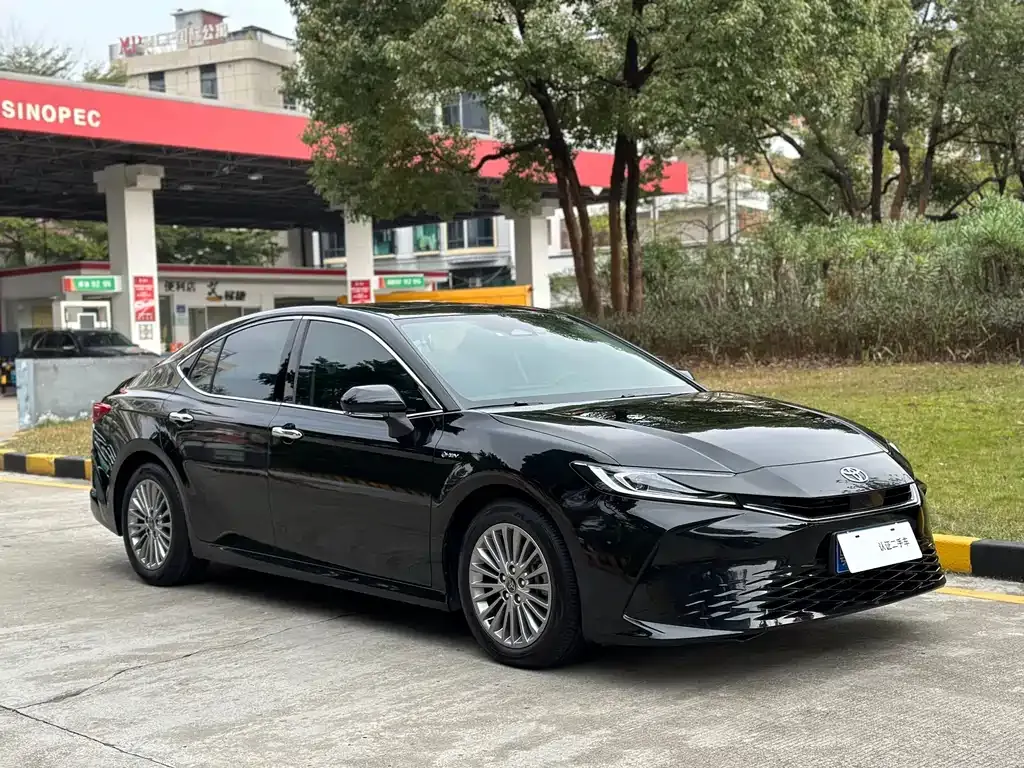 Toyota Camry 2025 из CN, фото 9
