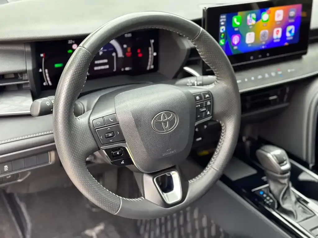 Toyota Camry 2025 из CN, фото 5
