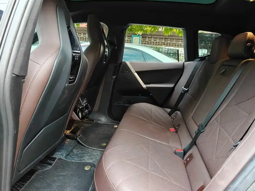 BMW iX 2023 из CN, фото 4