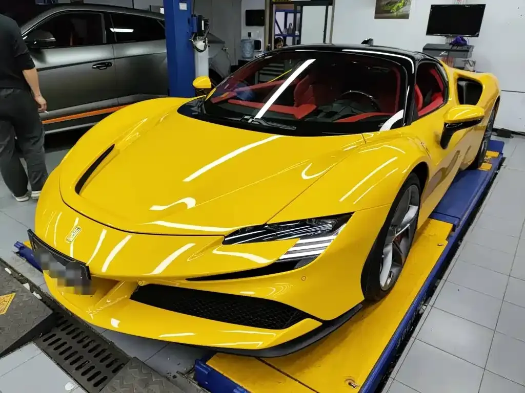 Ferrari SF90 2022 из CN, фото 1