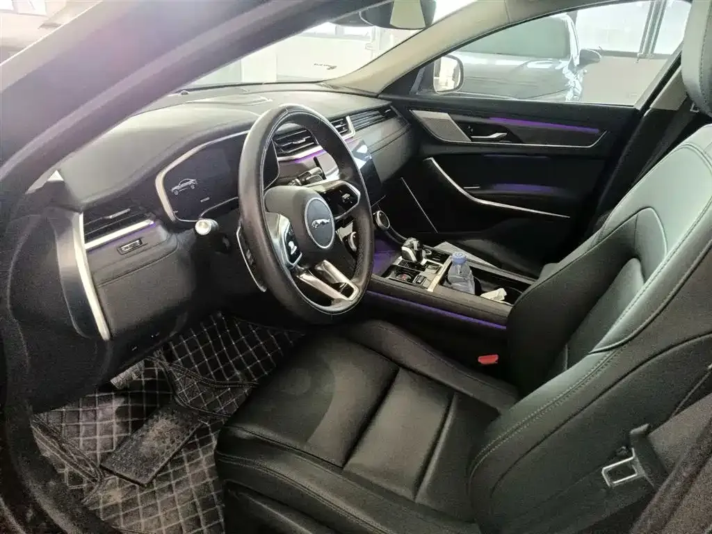 Jaguar XFL 2023 из CN, фото 7