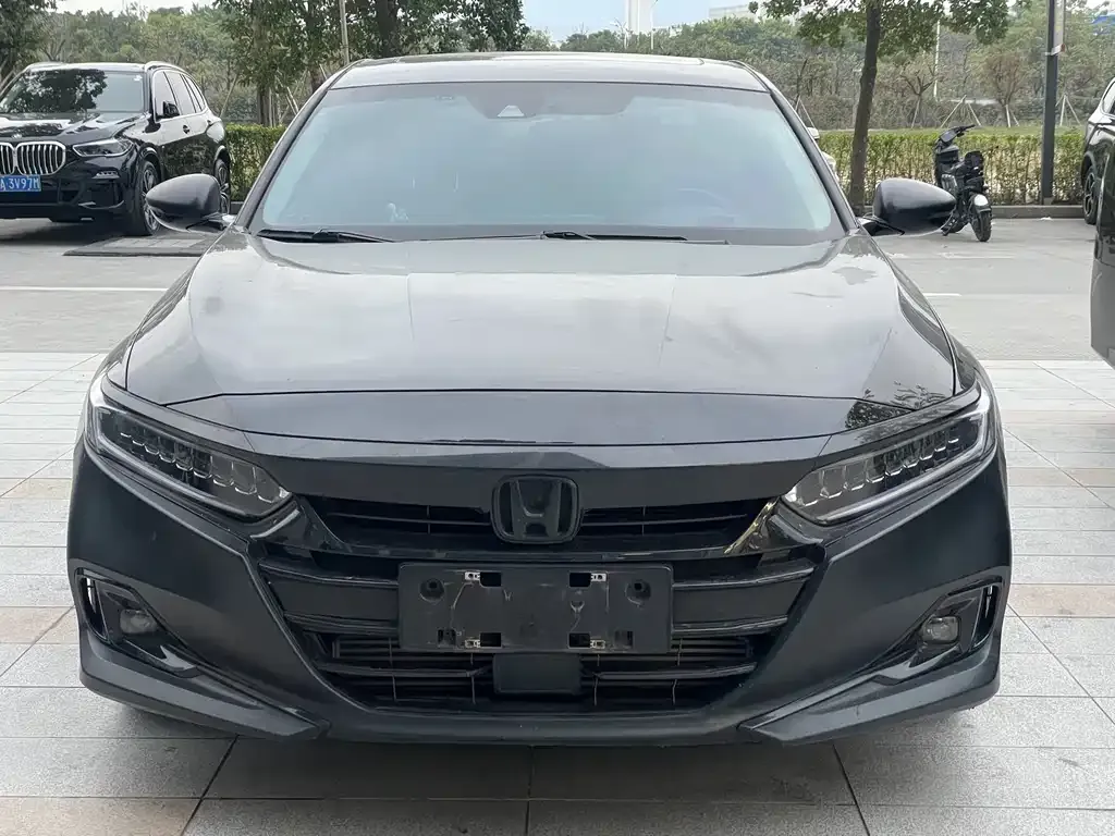 Honda Accord 2022 из CN, фото 2