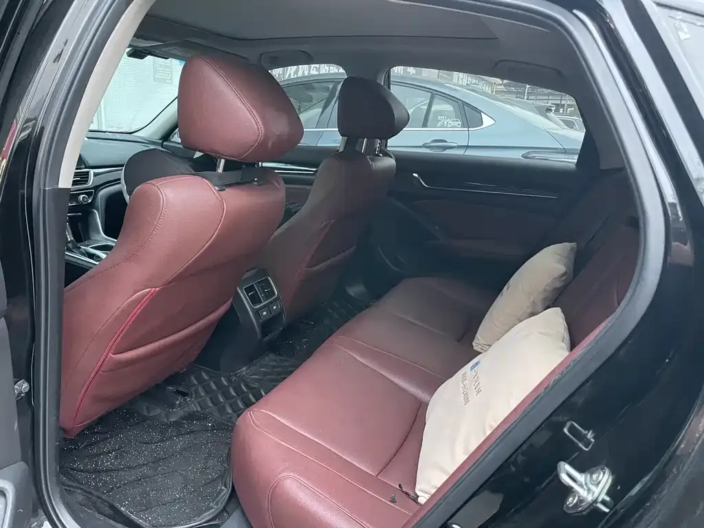Honda Accord 2022 из CN, фото 4