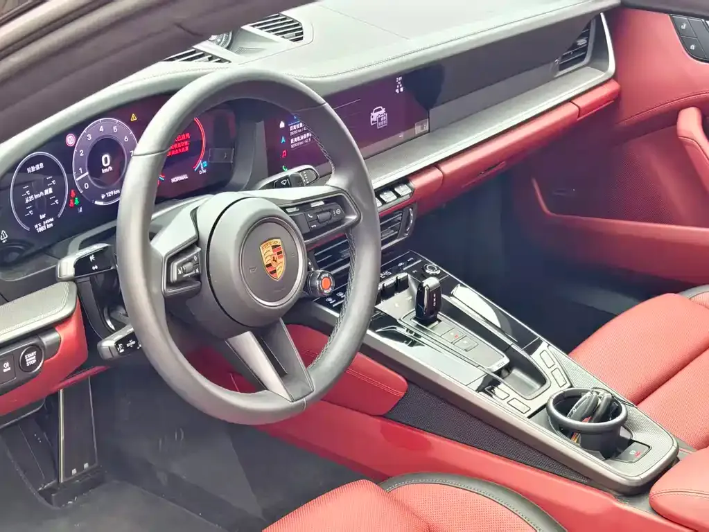 Porsche 911 2025 из CN, фото 10