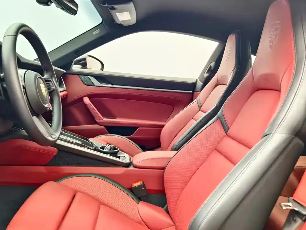 Porsche 911 2025 из CN, фото 7
