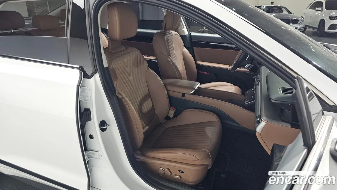 Hyundai Grandeur — фото 10
