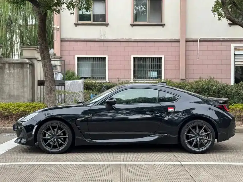 Subaru BRZ — фото 3