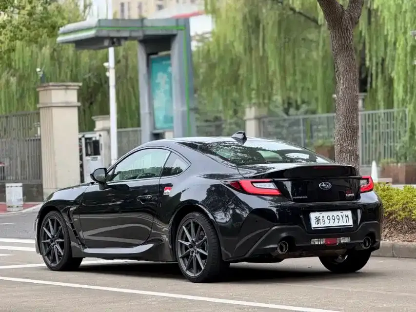 Subaru BRZ — фото 10