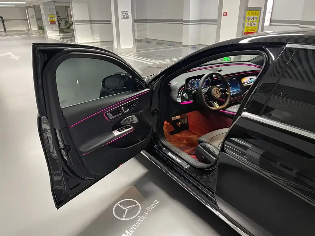 Mercedes-Benz E-Class 2025 из CN, фото 4