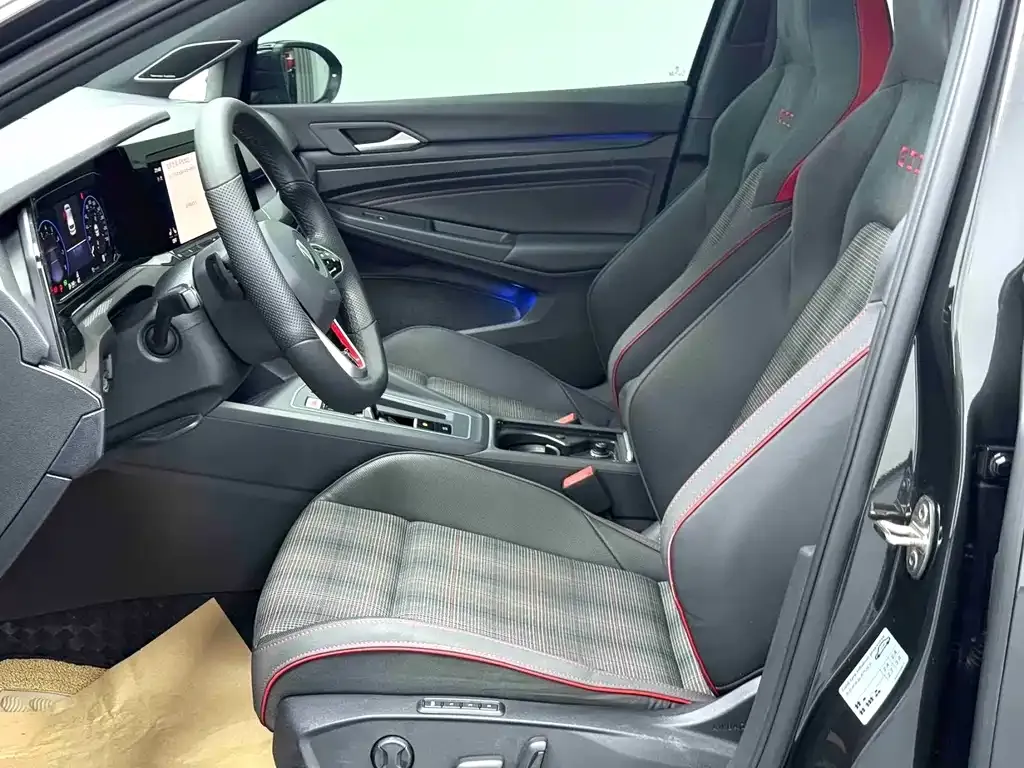 [object Object] Golf GTI 2024 из CN, фото 3