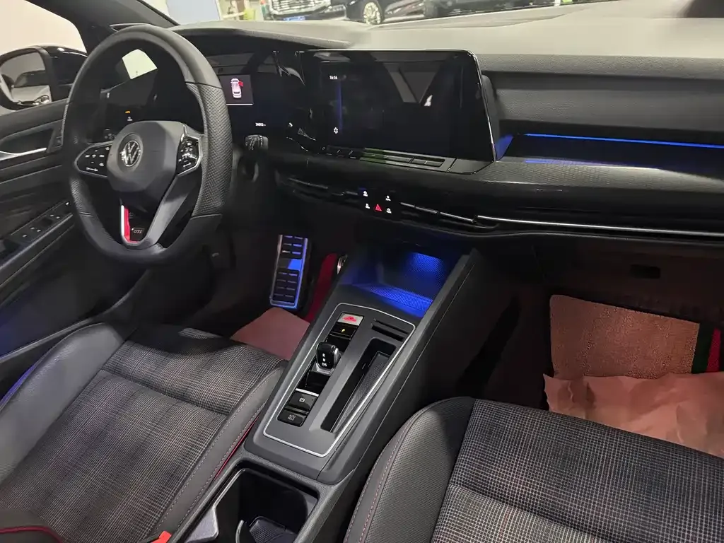 [object Object] Golf GTI 2024 из CN, фото 6