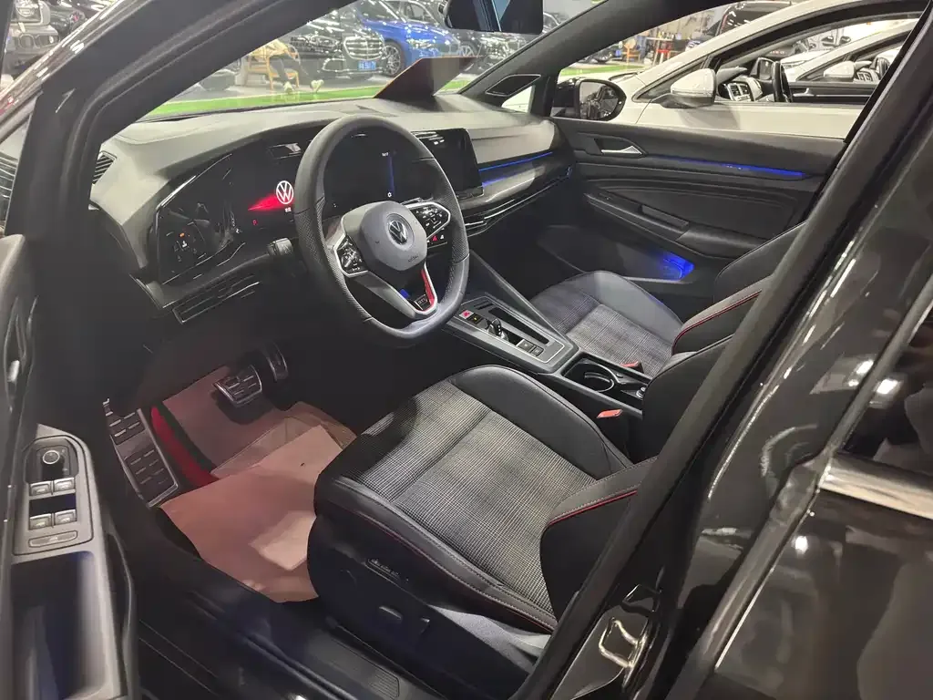 [object Object] Golf GTI 2024 из CN, фото 8