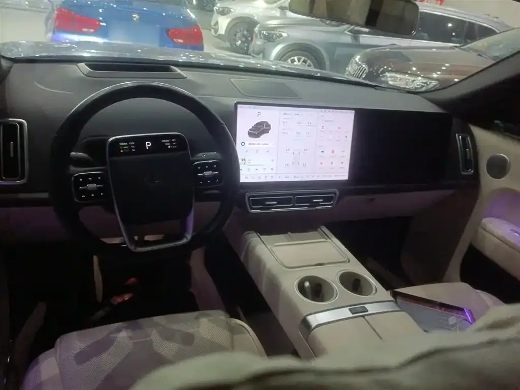 Li Auto L8 2024 из CN, фото 9