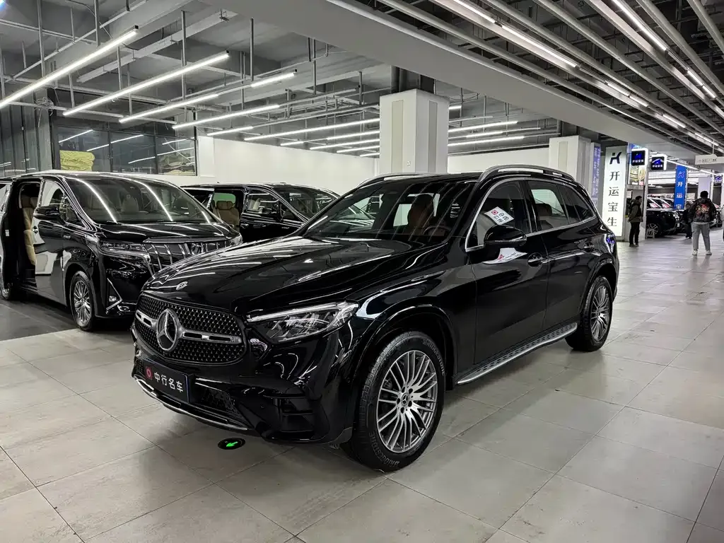 Mercedes-Benz GLC — фото 10