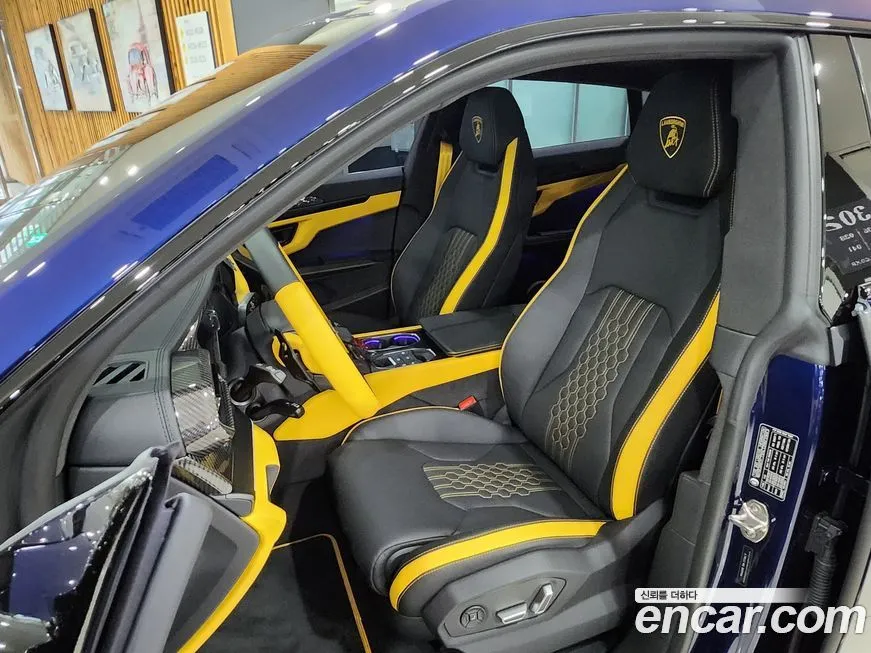 Lamborghini Urus — фото 10