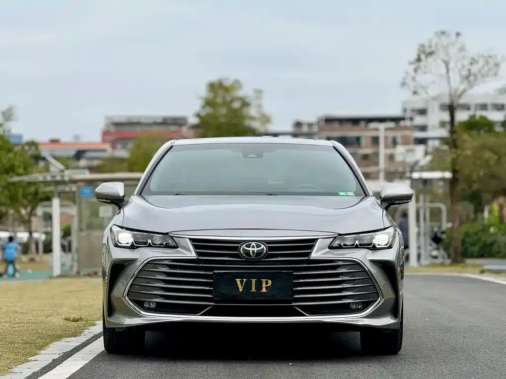 Toyota Avalon 2021 из CN, фото 2