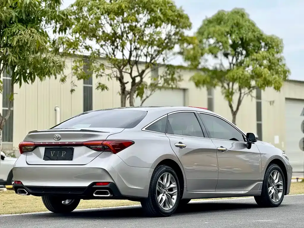 Toyota Avalon 2021 из CN, фото 7