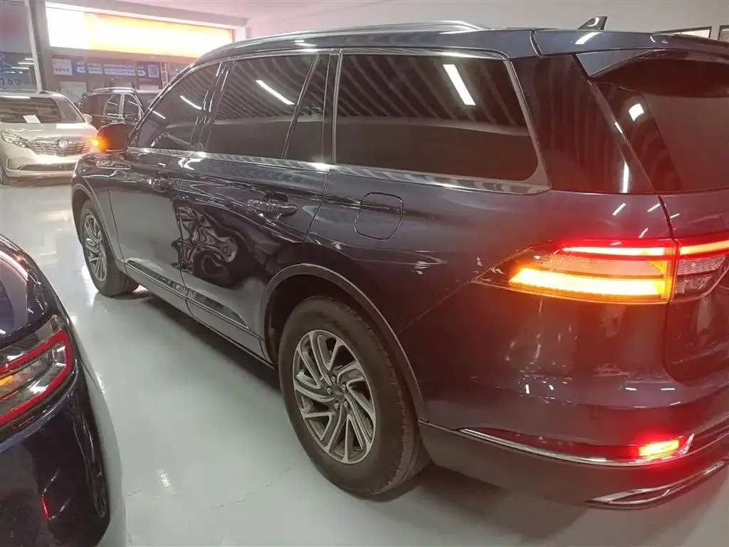 Lincoln Aviator 2024 из CN, фото 6