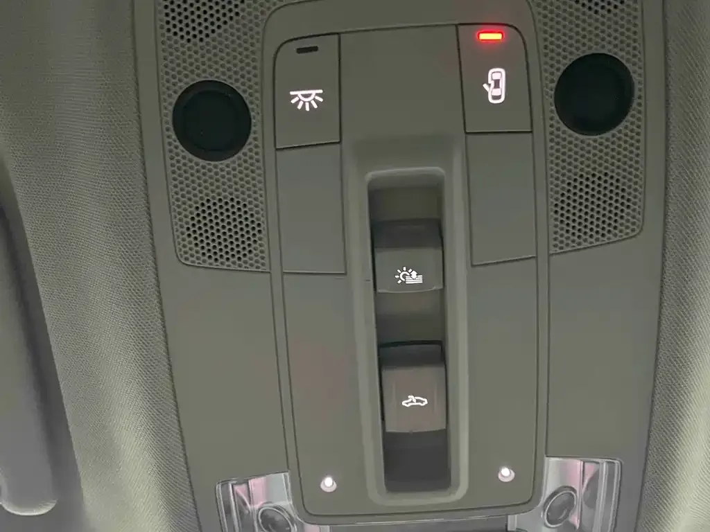 Audi Q3 2021 из CN, фото 10
