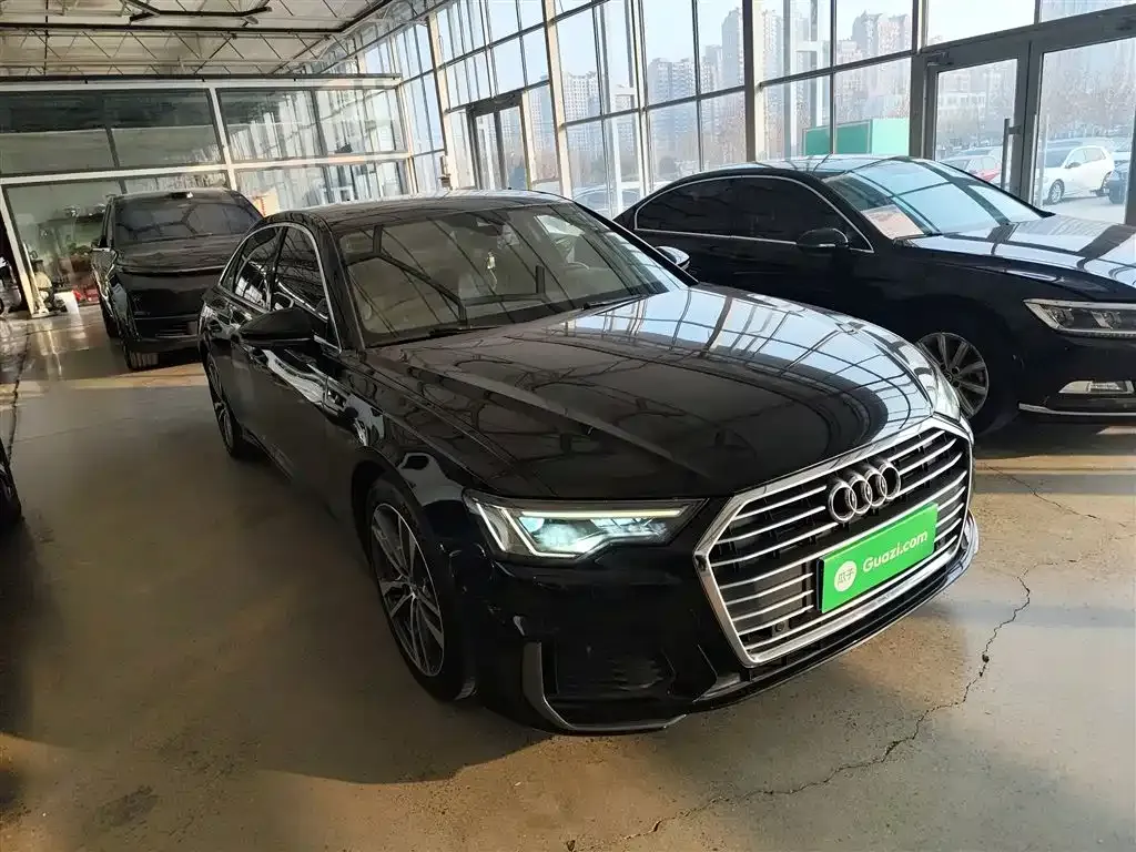 Audi A6L 2021 из CN, фото 10