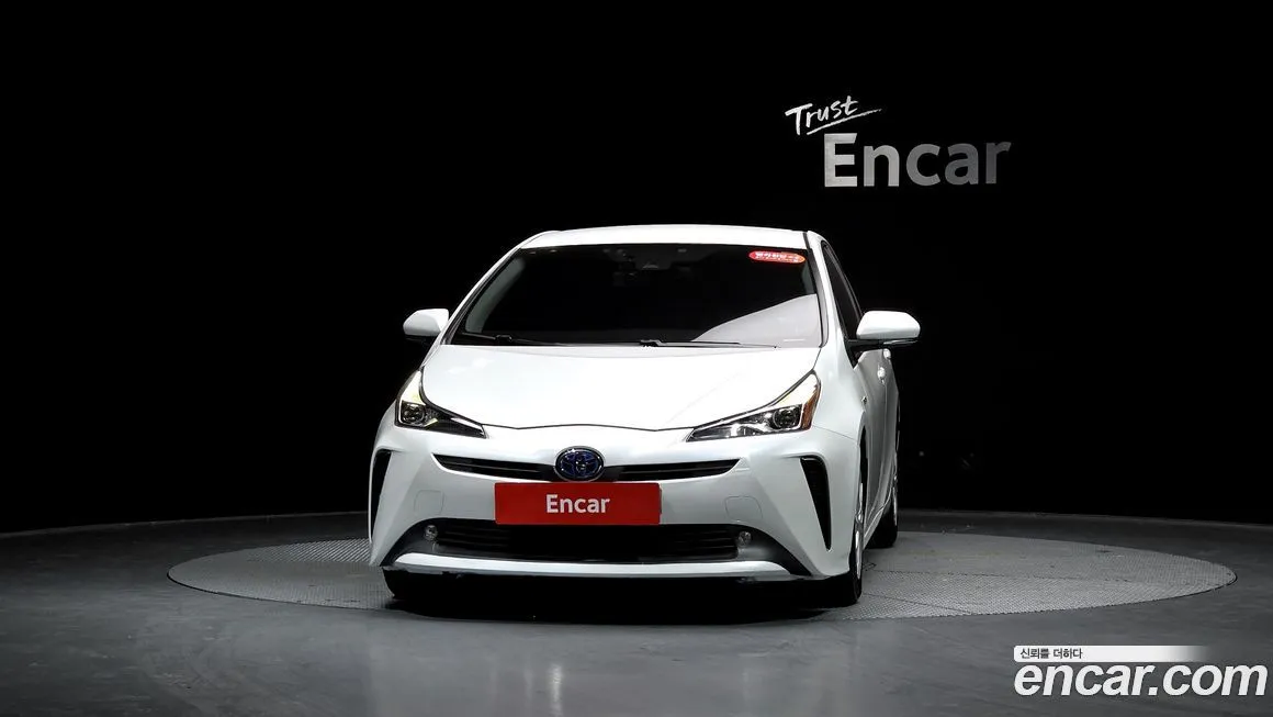 Toyota Prius 2021 из KR, фото 3