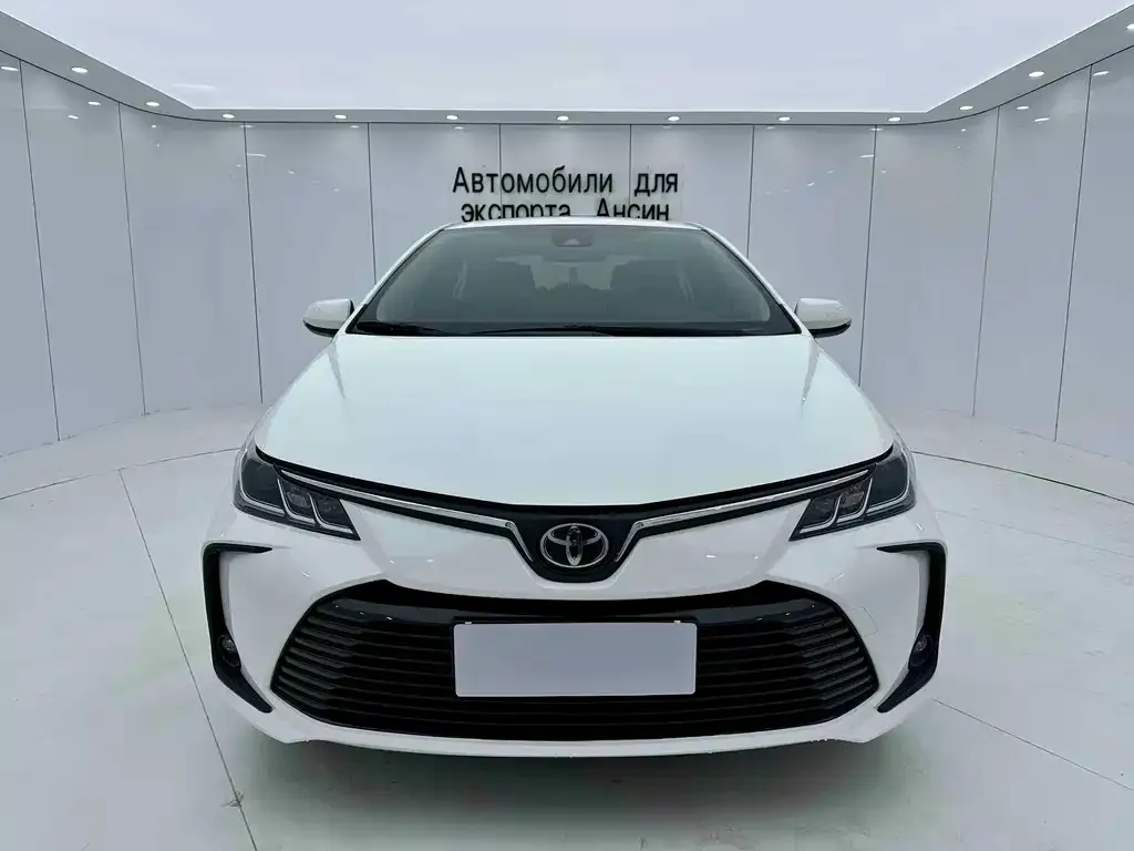 Toyota Corolla 2022 из CN, фото 2