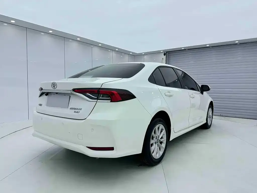 Toyota Corolla 2022 из CN, фото 7