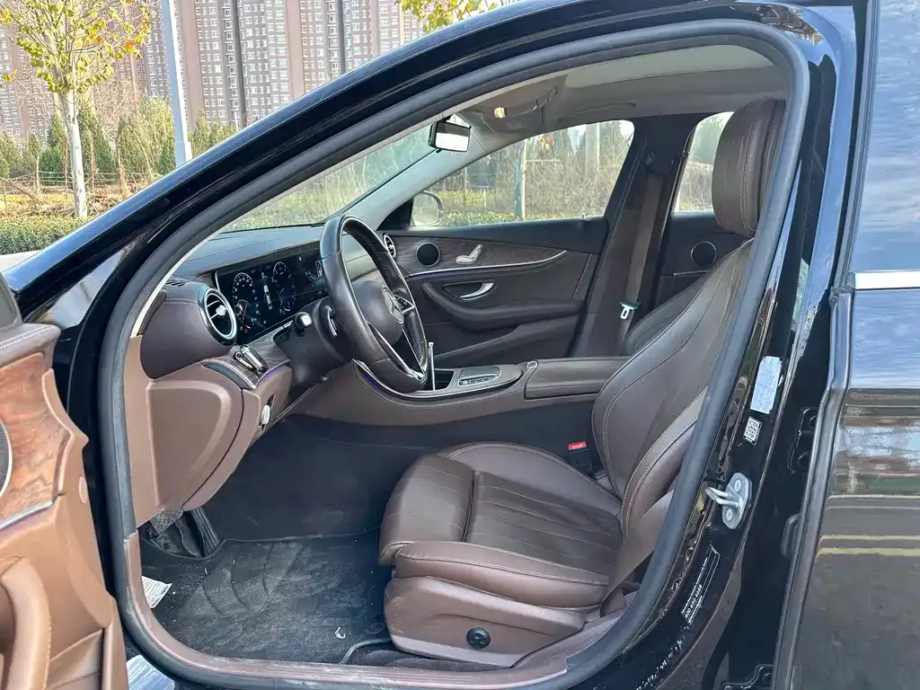 Mercedes-Benz E-Class 2021 из CN, фото 5