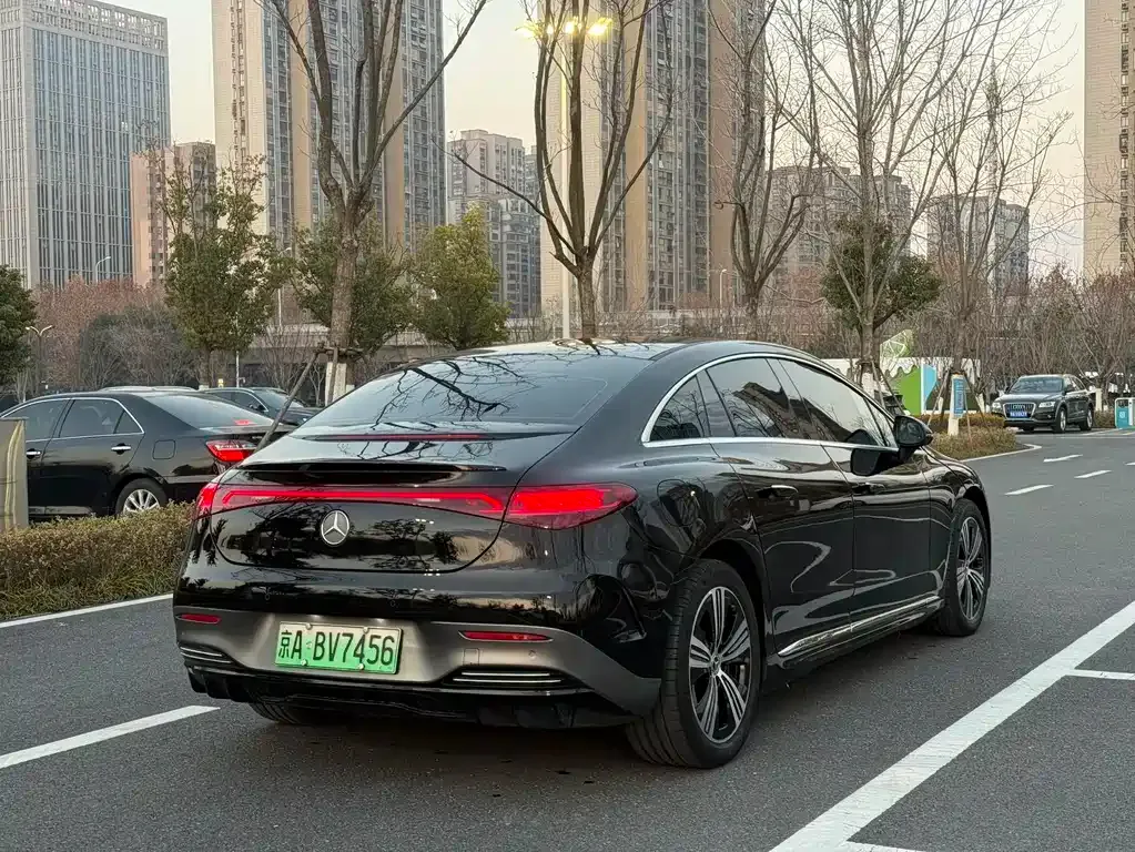 Mercedes-Benz EQE 2024 из CN, фото 6