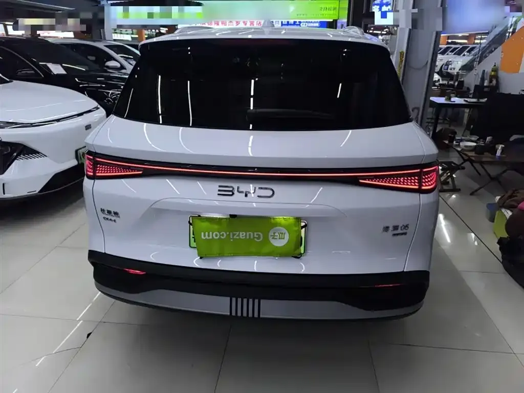 BYD Seal 05 DM-i — фото 6