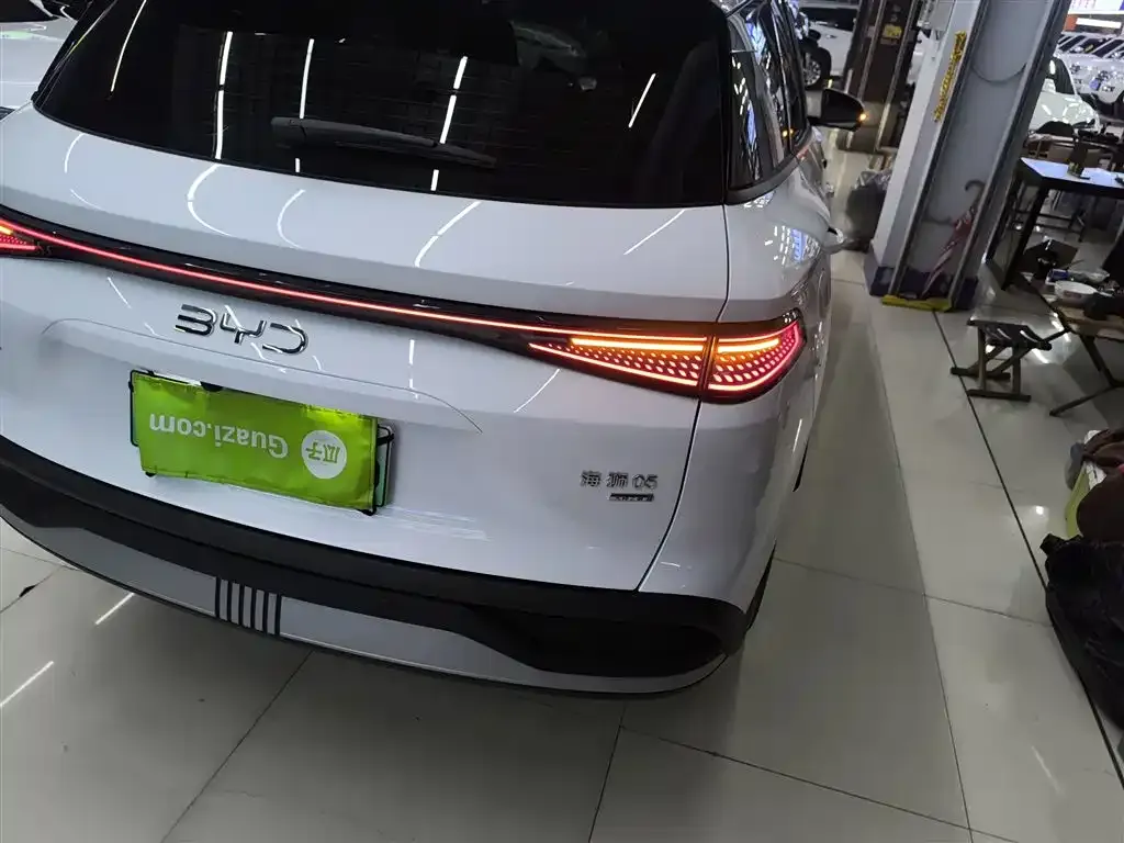 BYD Seal 05 DM-i — фото 10
