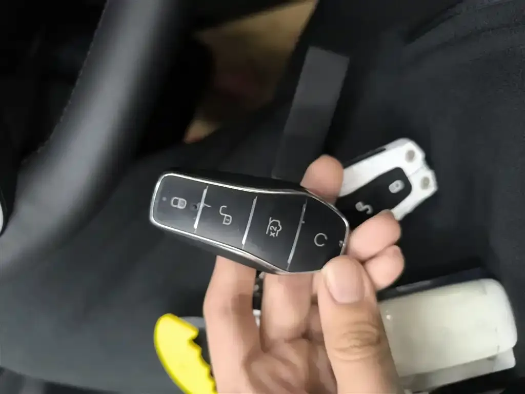 BYD Seal 05 DM-i — фото 2