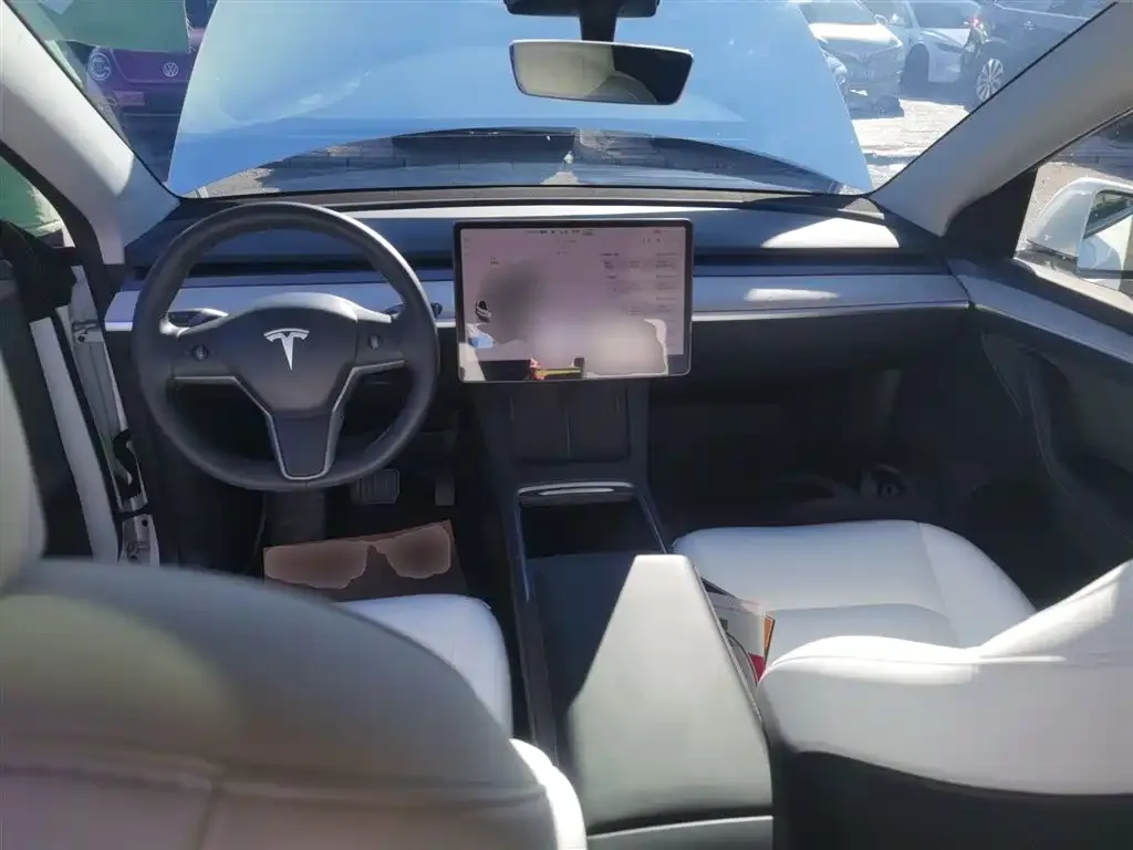 Tesla Model Y 2024 из CN, фото 6