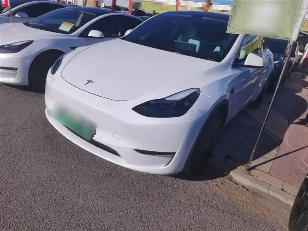 Tesla Model Y 2024 из CN, фото 8
