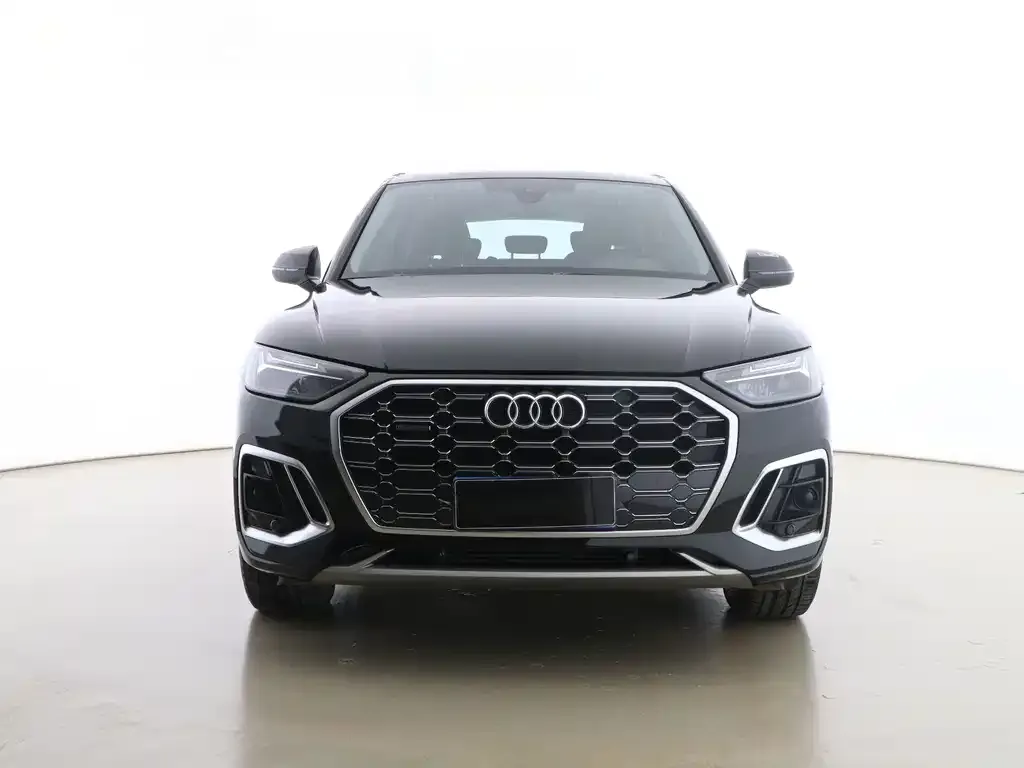 Audi Q5L 2022 из CN, фото 3