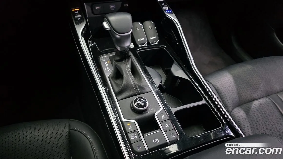 Kia Sorento — фото 4