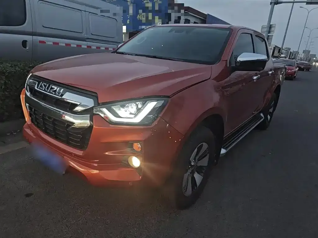 Isuzu D-MAX — фото 4