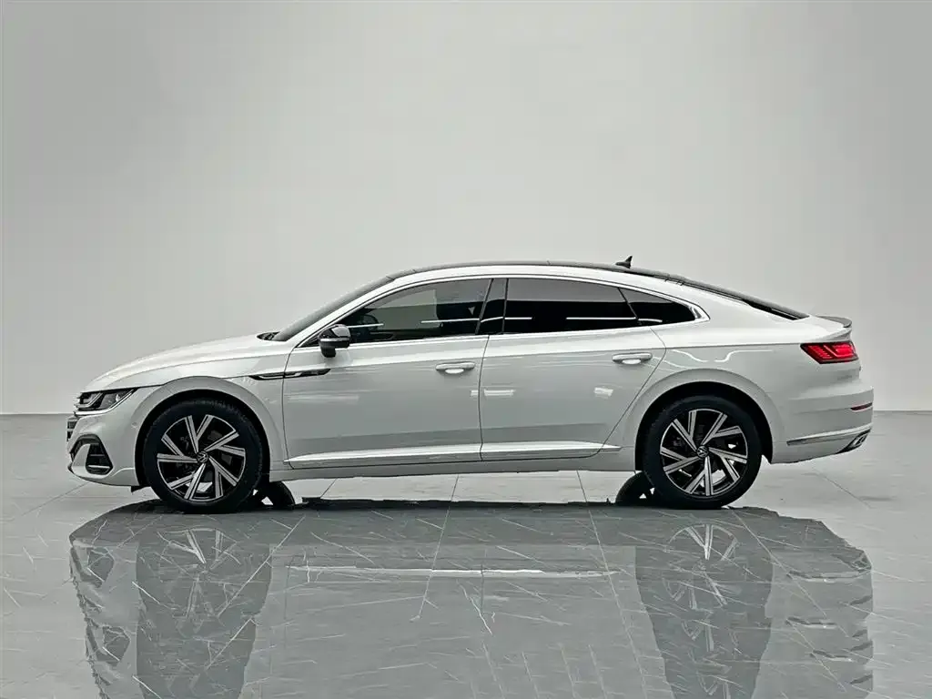 Volkswagen CC 2021 из CN, фото 2