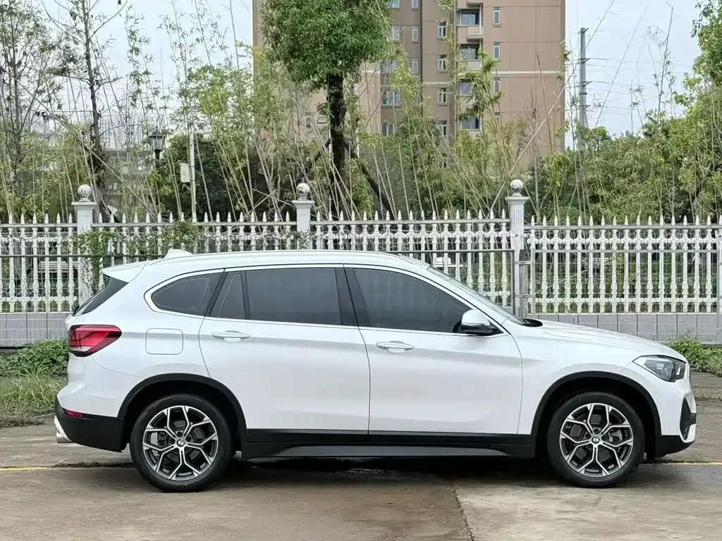 BMW X1 2022 из CN, фото 9