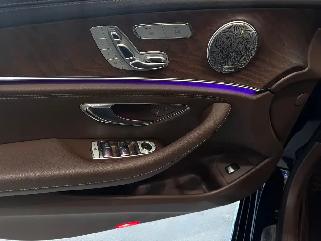 Mercedes-Benz E-Class 2022 из CN, фото 10