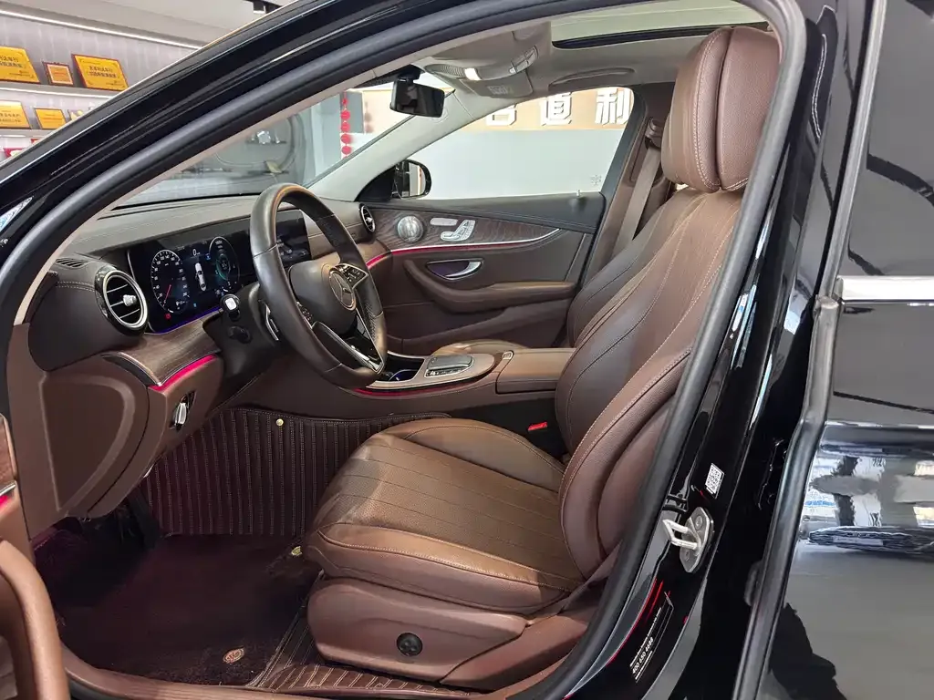 Mercedes-Benz E-Class 2022 из CN, фото 3