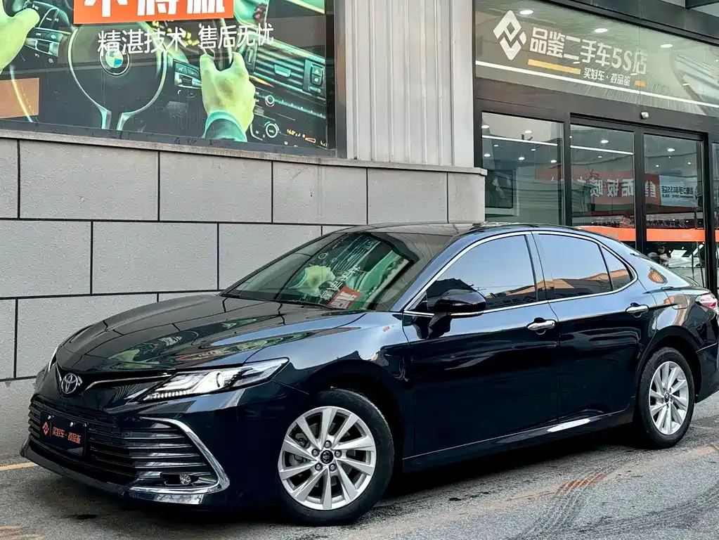 Toyota Camry 2022 из CN, фото 1